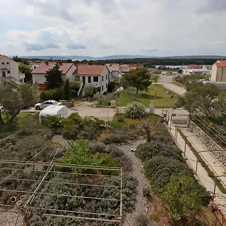 Apartments With Parking Space Punat, Krk - 5410