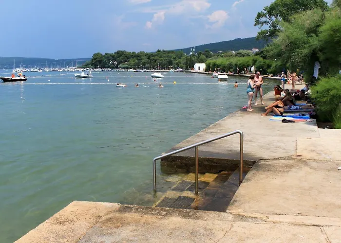 Апартаменты With Parking Space Punat, Krk - 5410 Пунат