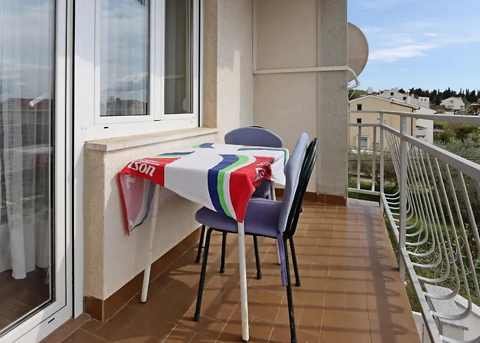 Апартаменты With Parking Space Punat, Krk - 5410 Пунат