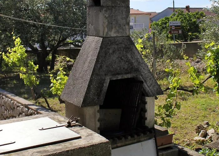 Апартаменты With Parking Space Punat, Krk - 5410 Пунат