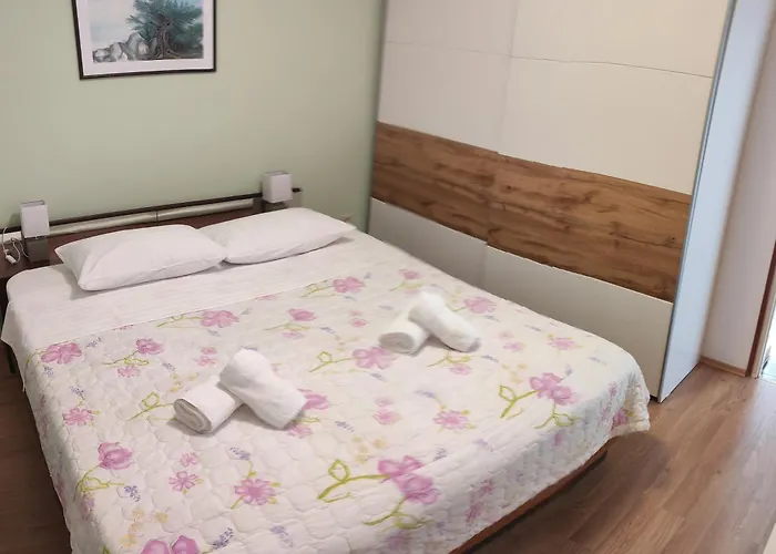 With Parking Space Punat, Krk - 5410 *