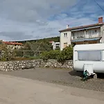 Apartments With Parking Space Punat, Krk - 5410 Apartment
